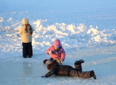 Правила для безопасного поведения детей на льду