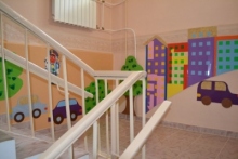 Лестница в детском саду.